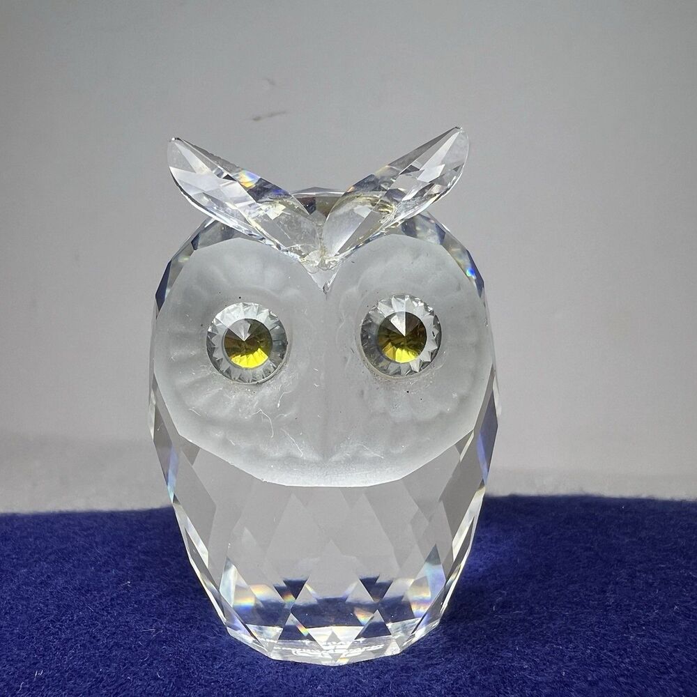 AUTHENTIC Swarovski OWL Crystal Figurine Paperweight Green/Yellow Eyes 2” - Picture 2 of 10